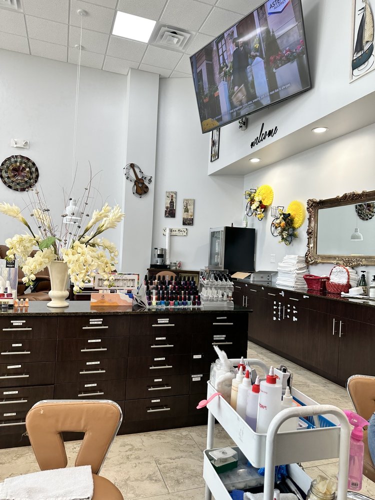 JENNIFER’S NAILS & SPA Updated September 2024 53 Photos & 40 Reviews 32105 State Highway