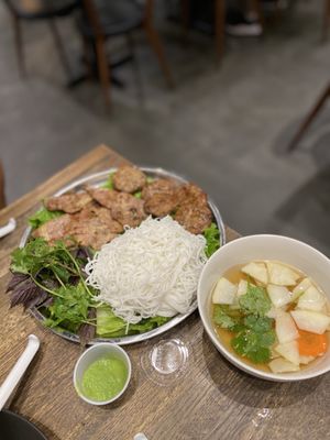 Hem by LeQuy by null