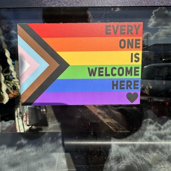 Love Street Vintage - Customized Merchandise Near Me - Springville, Utah