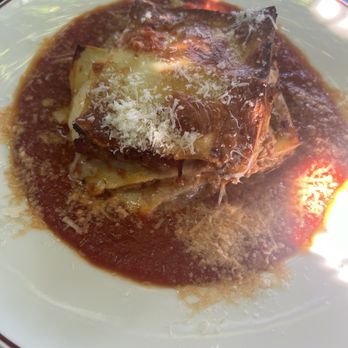 Piatti - Lasagna, Meat Ragu, Mozzarella, Ricotta, Parmesan - Italian Near Me - La Jolla, California Piatti - Lasagna, Meat Ragu, Mozzarella, Ricotta, Parmesan - Italian Near Me - La Jolla, California