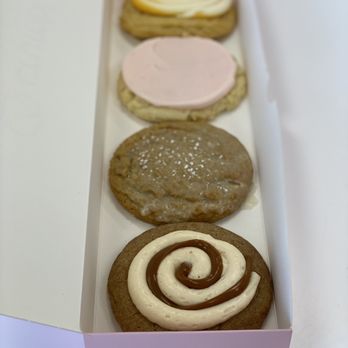 Crumbl - Beaverton - Cookies - Bakeries Near Me - Beaverton, Oregon Crumbl - Beaverton - Cookies - Bakeries Near Me - Beaverton, Oregon
