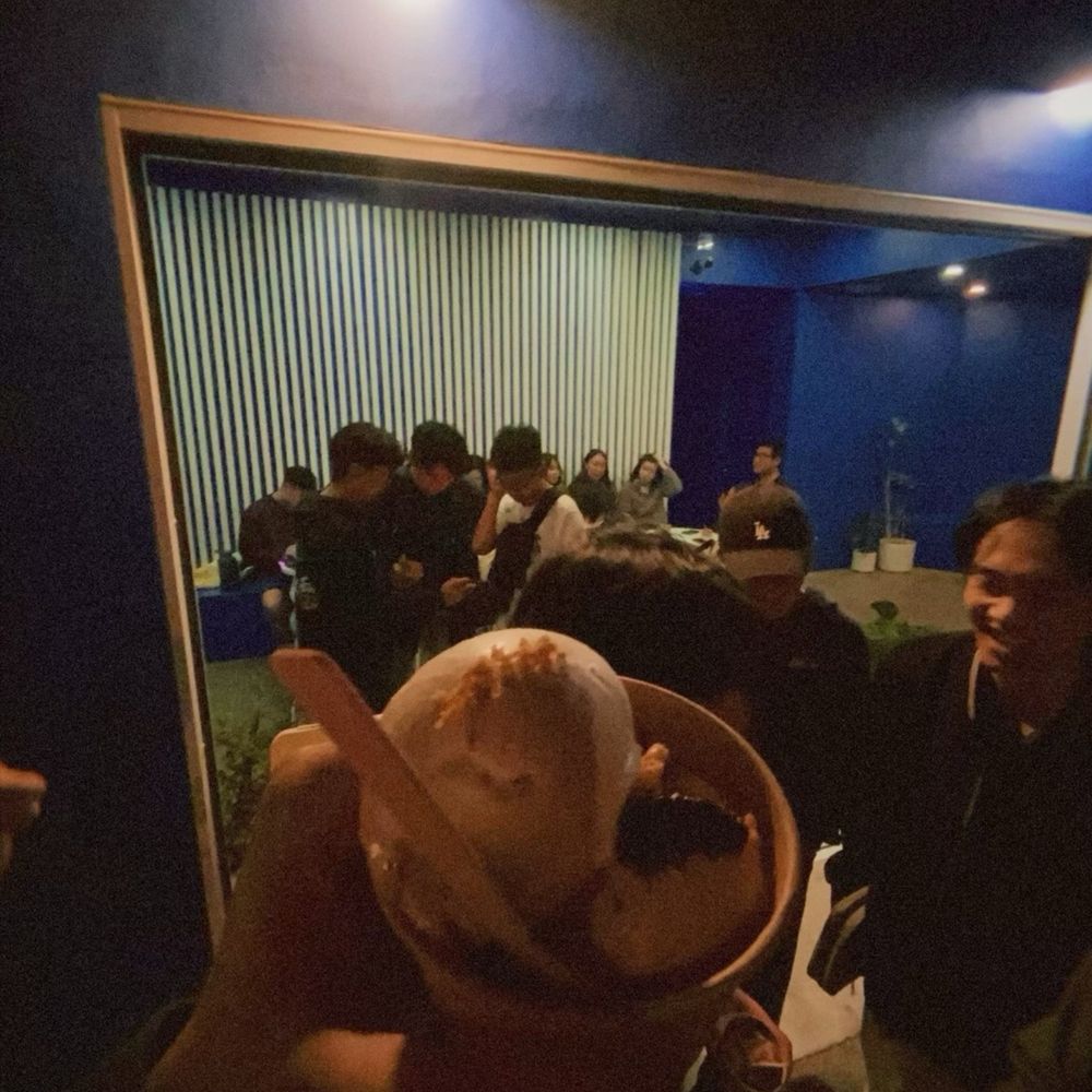 AWAN - Vanilla and Thai Tea - Ice Cream & Frozen Yogurt Near Me - West Hollywood, California AWAN - Vanilla and Thai Tea - Ice Cream & Frozen Yogurt Near Me - West Hollywood, California
