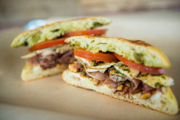 Mendocino Farms by null