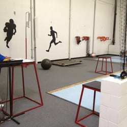 Alex Van Dyke's Going Vertical - More workout tools