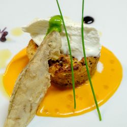 Scalo del Granduca - Tortino di baccalà e zucchine , crema di pomodoro e spuma di mozzarella di bufala