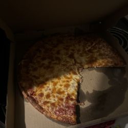 Christo’s Royal Pizza