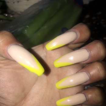MC Nails & Spa - Ugly nails - Nail Salons Near Me - Fairfield, California