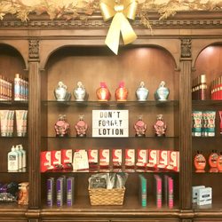 Hollywood Tans - Lotions - Designer Skin, California Tan, Swedish Beauty, Ed Hardy, Supre Tan, Australian Gold, MR International + More!