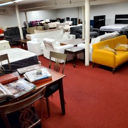 Bargain Hunters Furniture Outlet - Showroom2