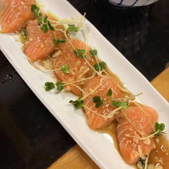 Izakaya Akatsuki - Salmon Truffle - Noodles Near Me - Gardena, California