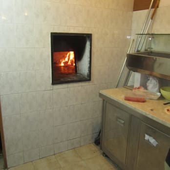 Tavernetta Oasi - Wood Burning Oven - Pizza Near Me - Modica, RG