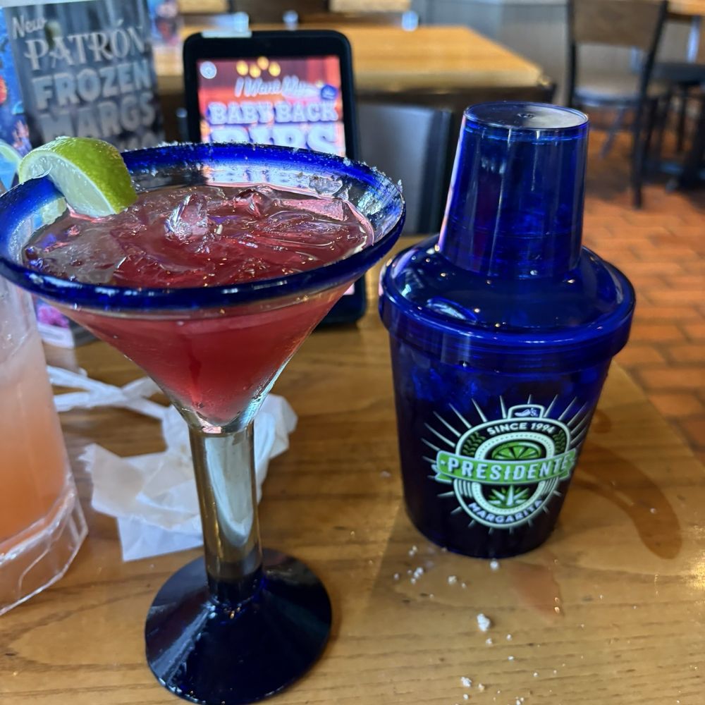 Chili's - Presidente Margarita - Tex-Mex Near Me - Moreno Valley, California