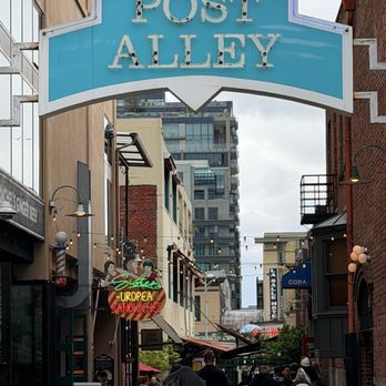Pike Place Market - Public Markets Near Me - Seattle, Washington