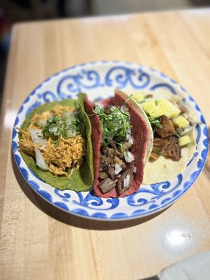 Mezkla Taqueria by null