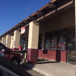 La Reina SuperMarket
