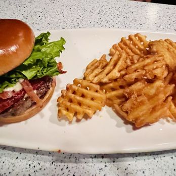 Red Rock Cafe - New American Near Me - Storrs Mansfield, Connecticut Red Rock Cafe - New American Near Me - Storrs Mansfield, Connecticut