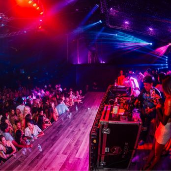 The Banyan Live - Dance Clubs Near Me - West Palm Beach, Florida The Banyan Live - Dance Clubs Near Me - West Palm Beach, Florida