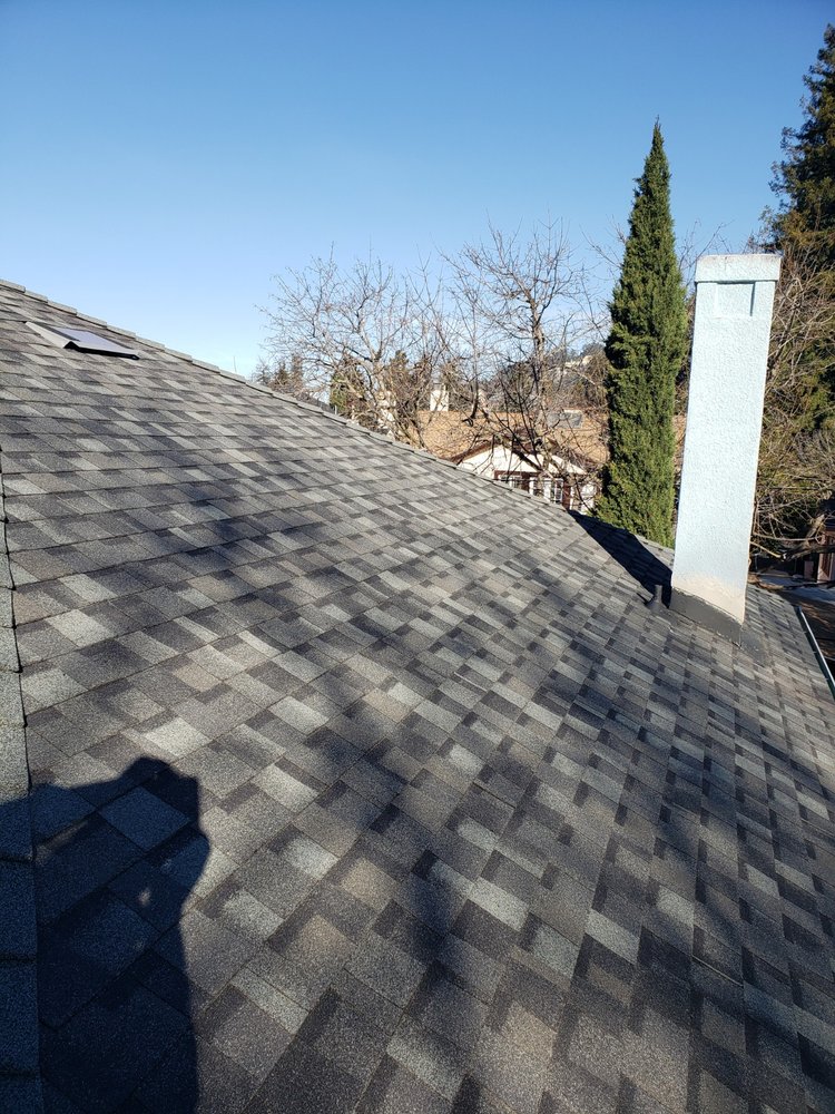 Slide of Monarca General Construction