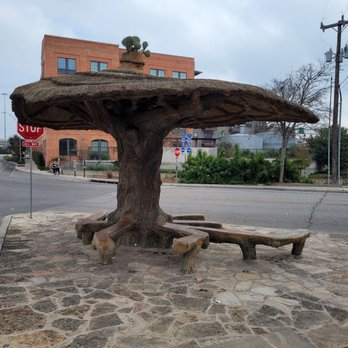 Grotto - A shady seating area up above - Landmarks & Historical Buildings Near Me - San Antonio, Texas