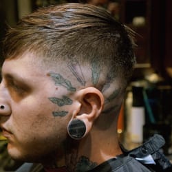 GENT Cuts and Grooming - Bald fade undercut