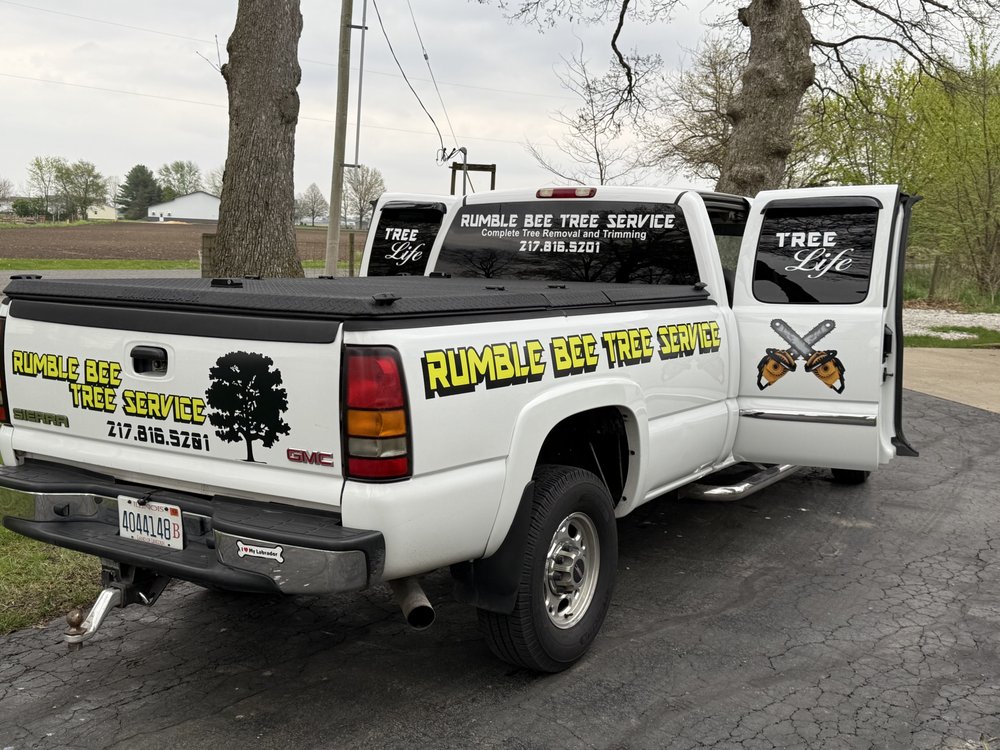 Rumble Bee Tree Service - tree service in Rochester, IL