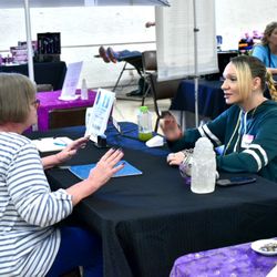 Psychic Amanda Marquez - Psychic Amanda Marquez giving soul enriching readings at the West Valley Psychic Fair   #psychicamandamarquez #bestpsychicsinarizona