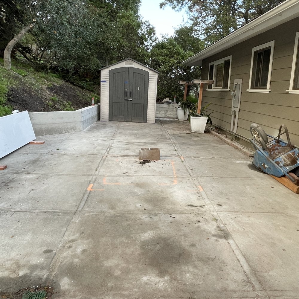 Oscar Vargas Construction - Patio before - Flooring Near Me Oscar Vargas Construction - Patio before - Flooring Near Me