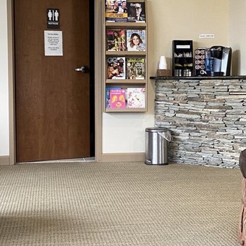 Rocky Mount Smilemakers - Lobby - Cosmetic Dentists Near Me - Rocky Mount, North Carolina Rocky Mount Smilemakers - Lobby - Cosmetic Dentists Near Me - Rocky Mount, North Carolina