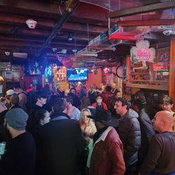 Hong Kong At Faneuil Hall - The vibe