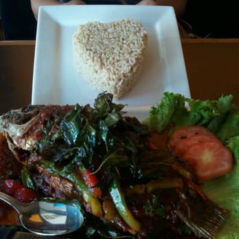 Nine & Nine Thai Kitchen - Plans Rad Prik : deep fried talapia - Thai Near Me - Pasadena, California