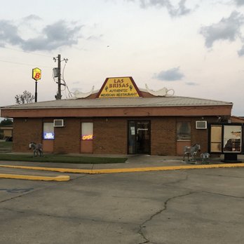 Las Brisas - the outside of a restaurant - Mexican Near Me - Charleston, Missouri