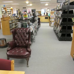 Windham Public Library - Comfy chairs