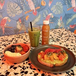 Matcha Latte Refresh Acai Bowl (gf,v) Harvest Toast (v) Matcha Latte Refresh Acai Bowl (gf,v) Harvest Toast (v)