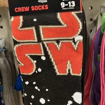 Dollar Tree - Discount Store Near Me - Pewaukee, Wisconsin