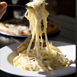 Renee's Tucson - Fettuccine Alfredo