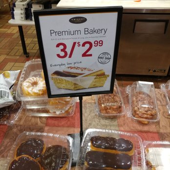 Kwik Trip - a display of doughnuts for sale - Convenience Stores Near Me - Green Bay, Wisconsin Kwik Trip - a display of doughnuts for sale - Convenience Stores Near Me - Green Bay, Wisconsin