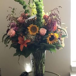 Narcissus Florals - Beautiful bouquet