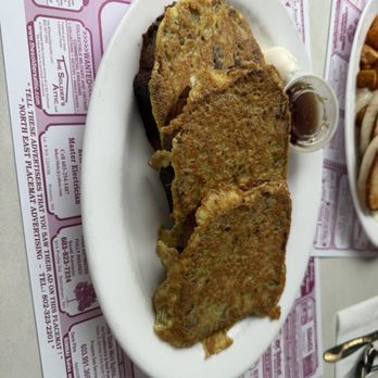 Arnold’s Wayside Diner - Banana Bread French Toast - Food Trucks Near Me - Lincoln, New Hampshire Arnold’s Wayside Diner - Banana Bread French Toast - Food Trucks Near Me - Lincoln, New Hampshire