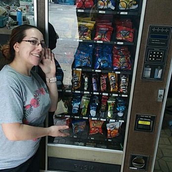 Wash'UR'Clothes - Snack time - Laundromat Near Me - Columbus, Ohio