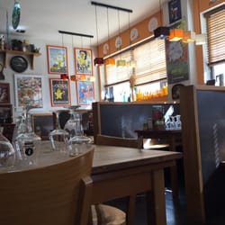 La Cebada - Mesas preparadas para las comidas