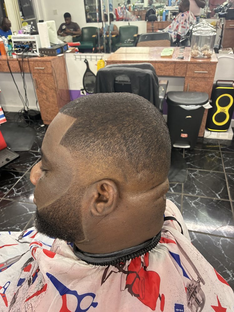 Wow Barber Shop Logo