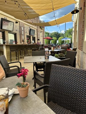 UNO Pizzeria & Grill by null