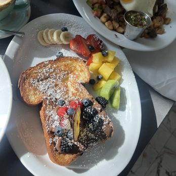 Bistro Cafe - Nutella french toast - Breakfast & Brunch Near Me - Miami, Florida
