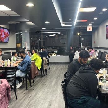 Butt Karahi House - Full house! - Pakistani Near Me - Valley Stream, New York