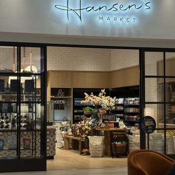 Hilton Anaheim - Market - Hotels Near Me - Anaheim, California
