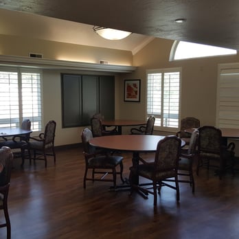 Lake Ridge Senior Living - This is the dining area, I love the natural Light that these rooms have! - Assisted Living Facilities Near Me - Orem, Utah Lake Ridge Senior Living - This is the dining area, I love the natural Light that these rooms have! - Assisted Living Facilities Near Me - Orem, Utah