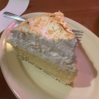 Smokehouse - Coconut pie - Barbeque Near Me - Lindsay, Texas