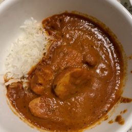 Poulet Au Beurre Servi Avec Du Riz/ Butter Chicken with Rice