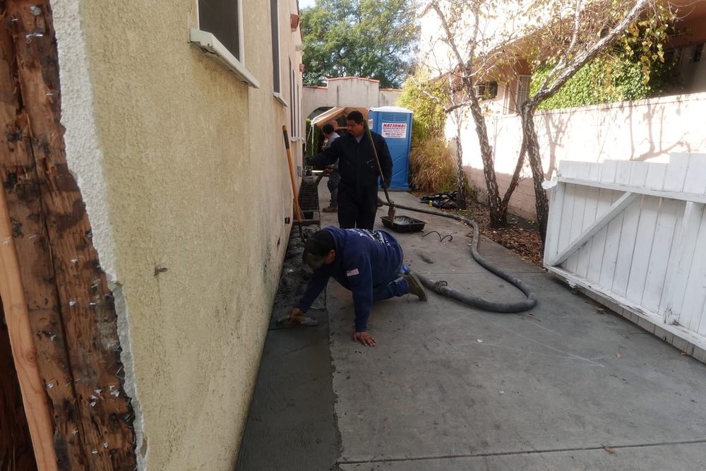 Slide of Ontrack Roofing & Construction