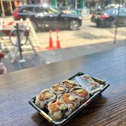 Mitsuki Japanese Market - Spicy Salmon Roll.